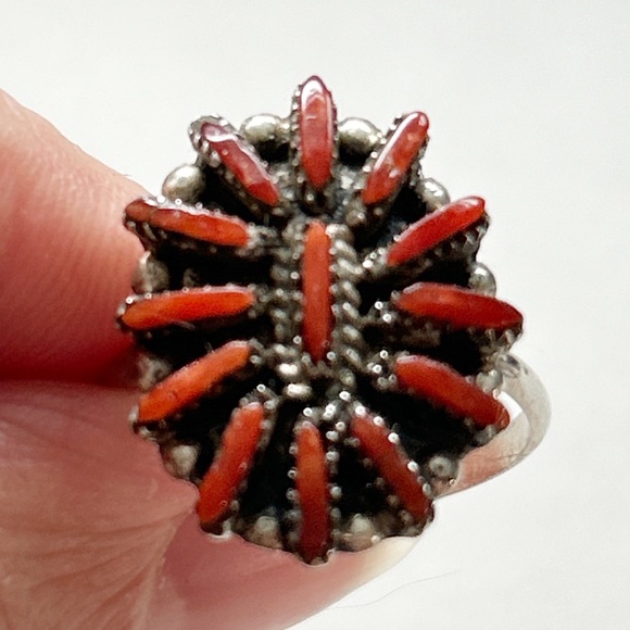 Vintage Jewelry - Vintage Southwestern Red Coral Needlepoint Cluster Sterling Silver Ring